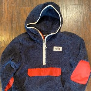 The North Face Campshire Sherpa Pullover